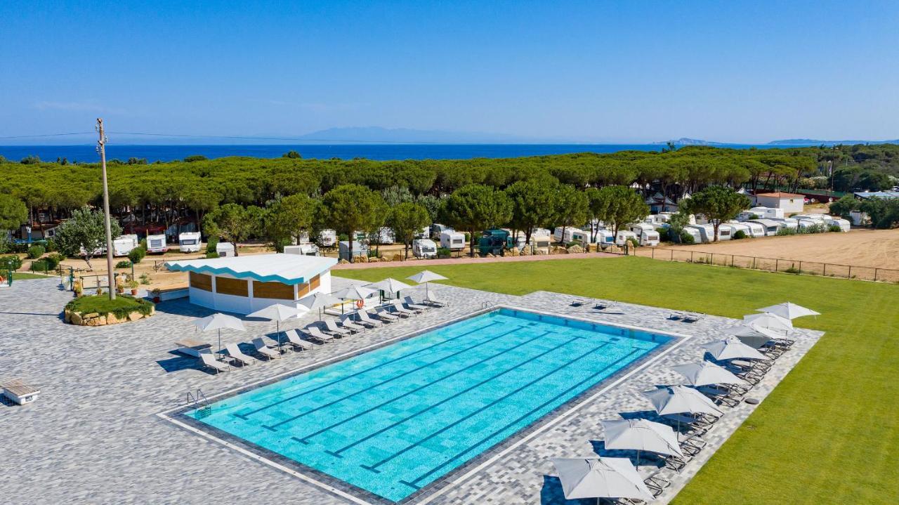Camping Village Baia Blu La Tortuga Aglientu Exterior foto